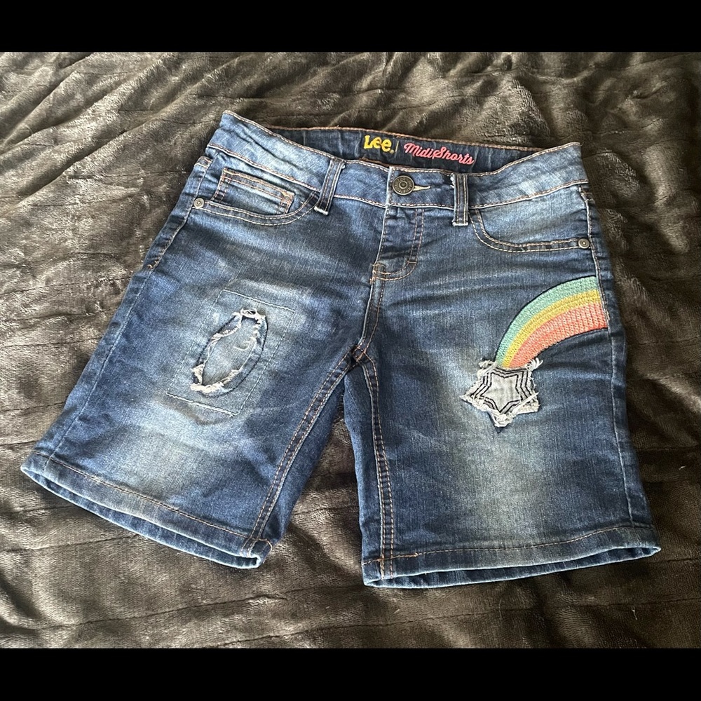 🔥🔥Girl’s Lee Denim Mid Shorts Sz 8